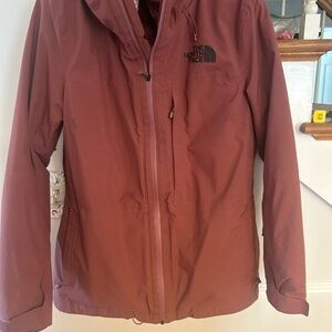 The North Face Women's Ski Jacket - Brick Red